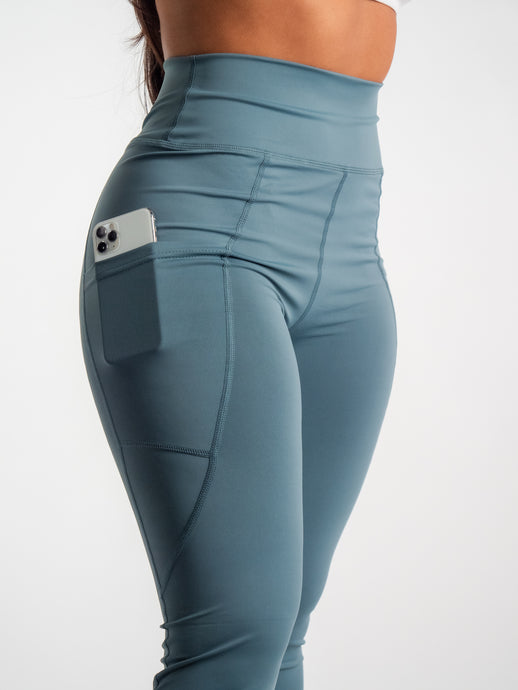 WOMEN'S PERFORMANCE LEGGINGS